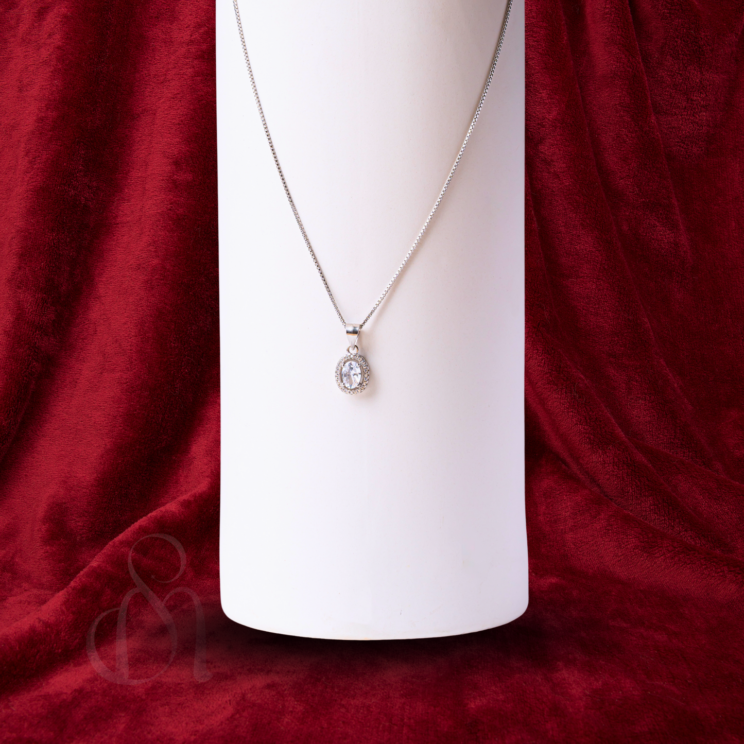 Silver Oval Solitaire pendant with Link Chain and Earrings