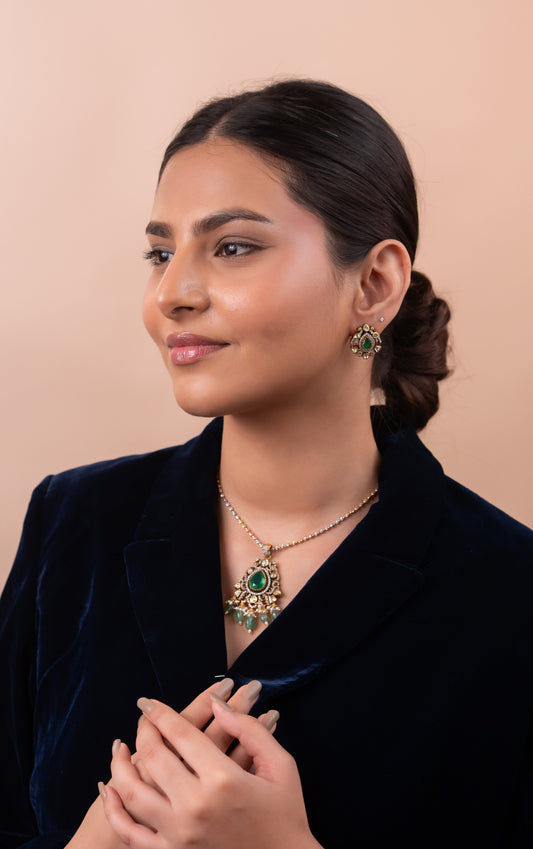 Gold Polish 92.5 Silver Polki Pendant Set with Chain
