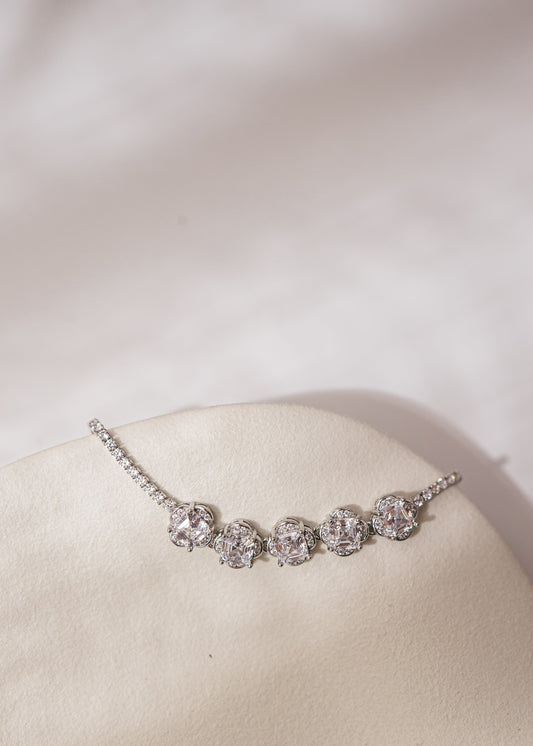 92.5 Sterling Silver Italian Zirconia Hand Bracelet for Women