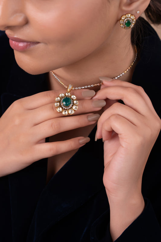 Gold Polish 92.5 Silver Polki Pendant Set with Chain