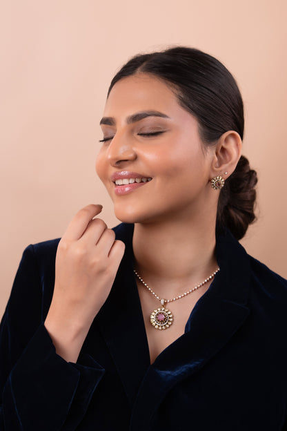 Gold Polish 92.5 Silver Polki Pendant Set with Chain