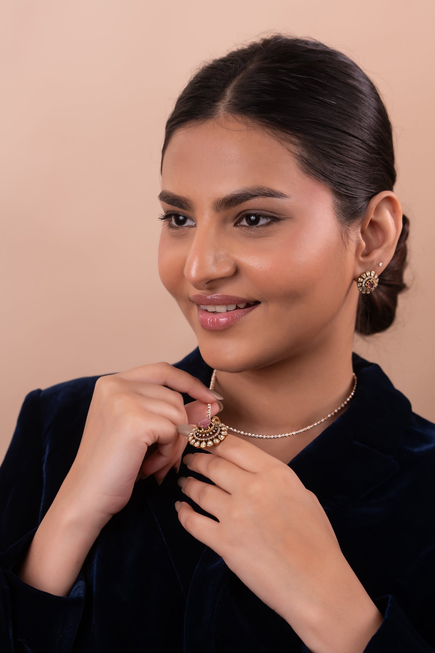 Gold Polish 92.5 Silver Polki Pendant Set with Chain (Copy)